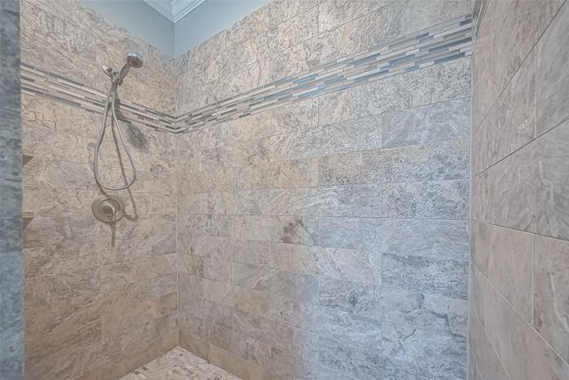 38 Islewood Boulevard, The Woodlands, TX 77380