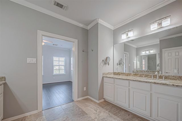 38 Islewood Boulevard, The Woodlands, TX 77380