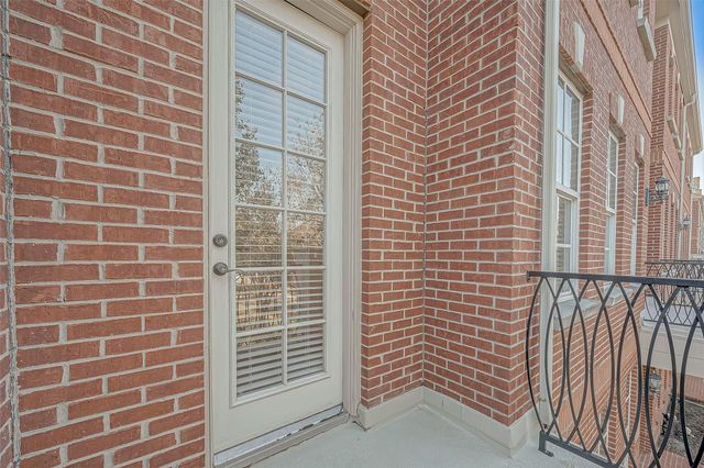 38 Islewood Boulevard, The Woodlands, TX 77380