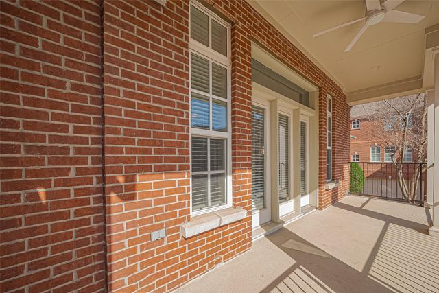 38 Islewood Boulevard, The Woodlands, TX 77380