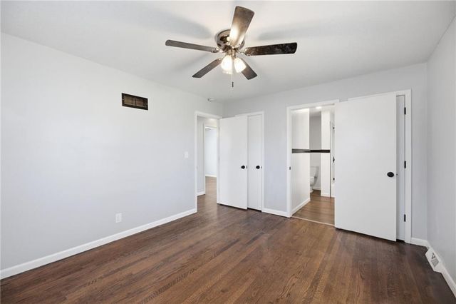 200 E 10th Street, Kearney, MO 64060