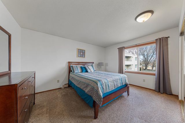 362 Elton Hills Drive NW 23, Rochester, MN 55901