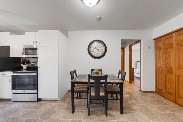 362 Elton Hills Drive NW 23, Rochester, MN 55901