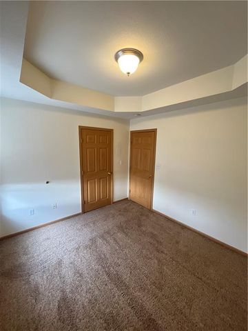 Park Avenue, Warrensburg, MO 64093