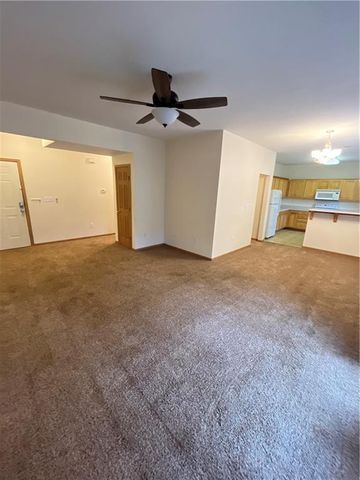 Park Avenue, Warrensburg, MO 64093