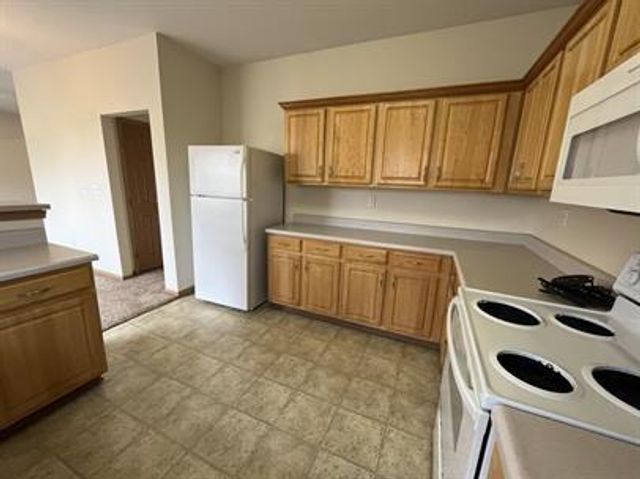 Park Avenue, Warrensburg, MO 64093