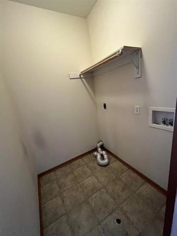 Park Avenue, Warrensburg, MO 64093