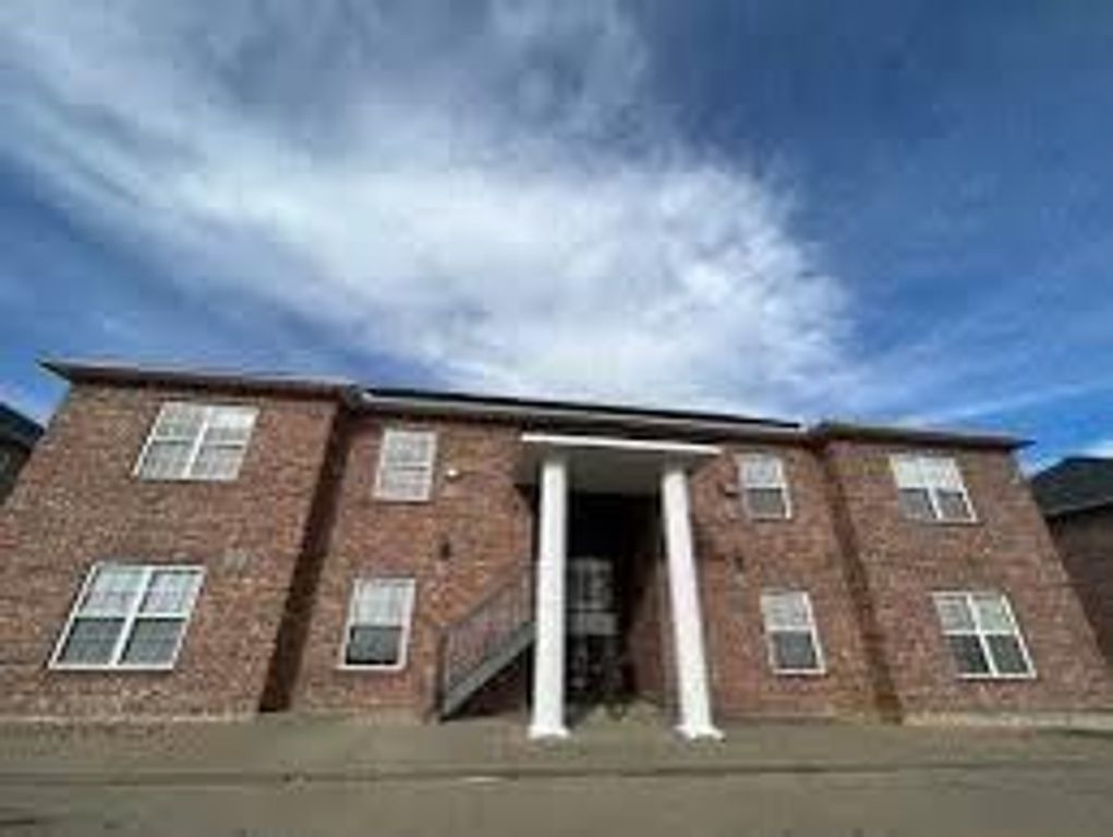 Park Avenue, Warrensburg, MO 64093