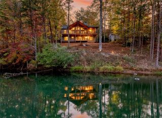 382 Pocaset Drive, Ellijay, GA 30540