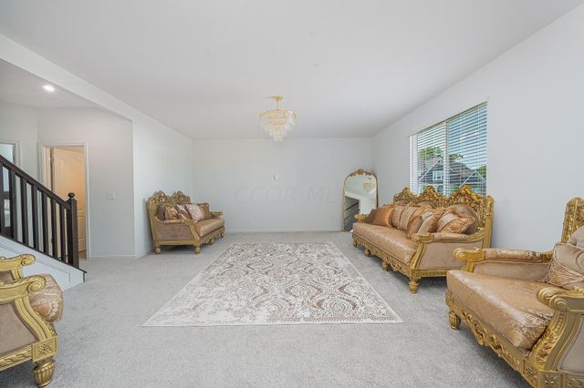 3821 Aviary Loop, Hilliard, OH 43026