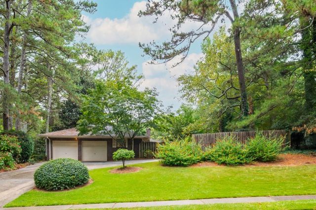 1664 Mason Mill NE Road, Atlanta, GA 30329