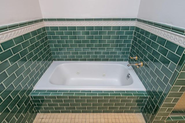 1664 Mason Mill NE Road, Atlanta, GA 30329