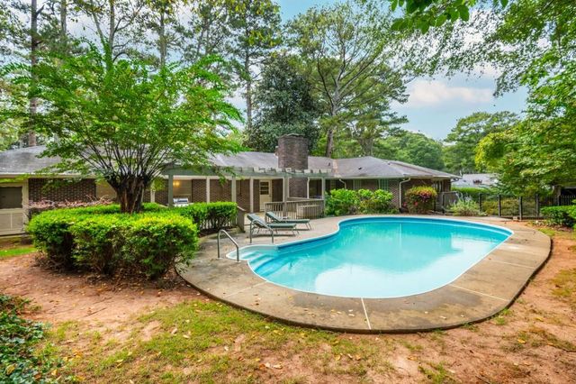 1664 Mason Mill NE Road, Atlanta, GA 30329