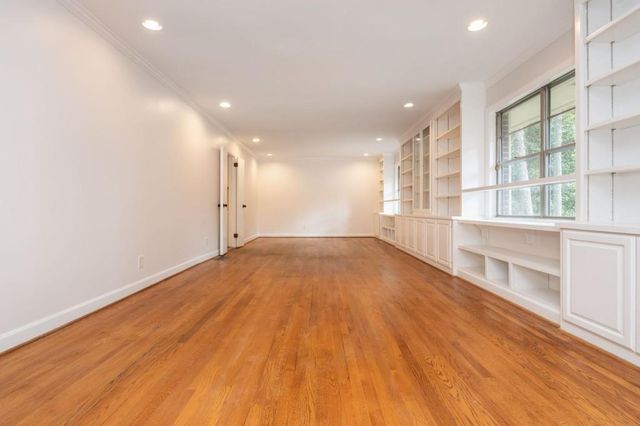 1664 Mason Mill NE Road, Atlanta, GA 30329