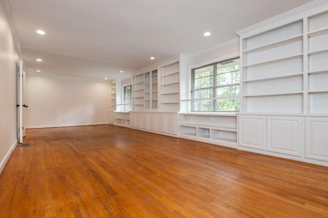 1664 Mason Mill NE Road, Atlanta, GA 30329