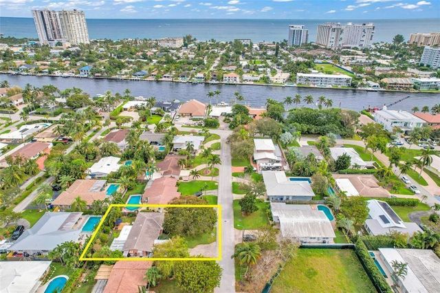2725 SE 5th Court, Pompano Beach, FL 33062