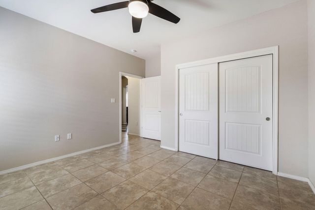 1860 Camino Cancun, Los Lunas, NM 87031