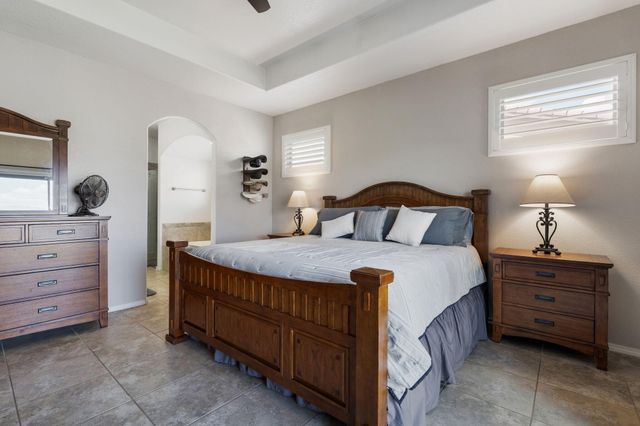 1860 Camino Cancun, Los Lunas, NM 87031