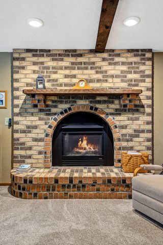4261 Dunrovin Lane, Eagan, MN 55123