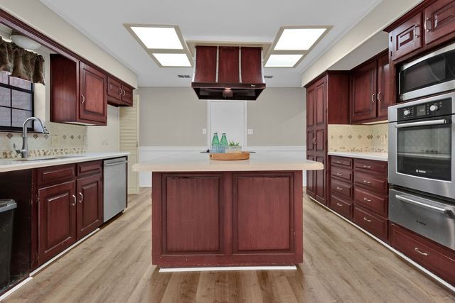 1208 Hilltop Run, Hideaway, TX 75771