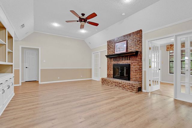 1208 Hilltop Run, Hideaway, TX 75771