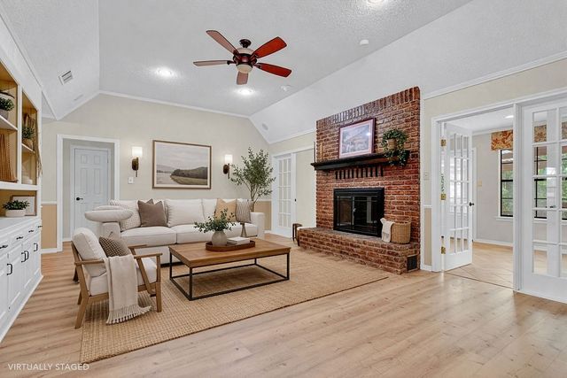 1208 Hilltop Run, Hideaway, TX 75771