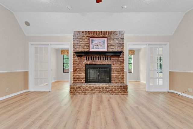 1208 Hilltop Run, Hideaway, TX 75771