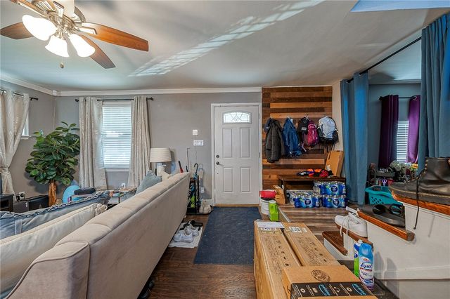 707 Sylvan Ave, Avalon, PA 15202