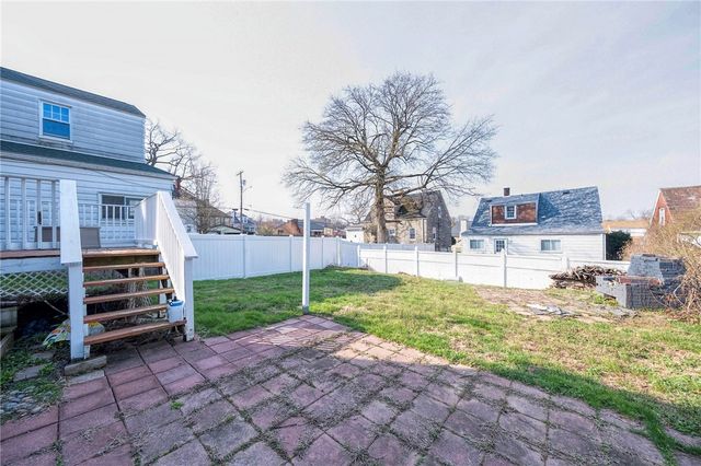 707 Sylvan Ave, Avalon, PA 15202