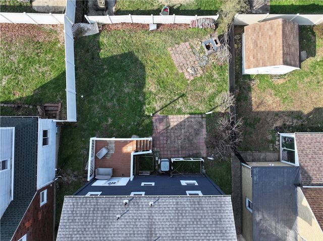 707 Sylvan Ave, Avalon, PA 15202