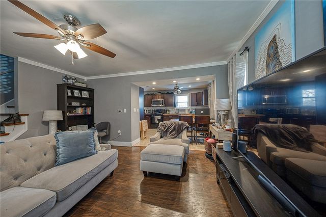 707 Sylvan Ave, Avalon, PA 15202