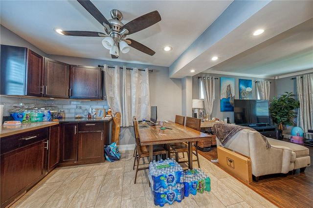 707 Sylvan Ave, Avalon, PA 15202