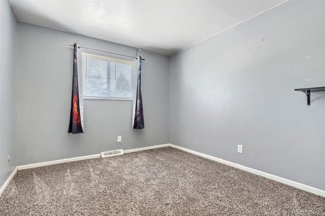 4646 S Mobile Way, Aurora, CO 80015