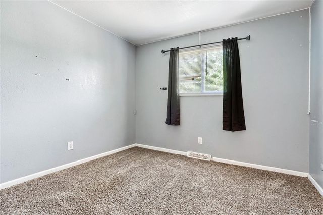 4646 S Mobile Way, Aurora, CO 80015