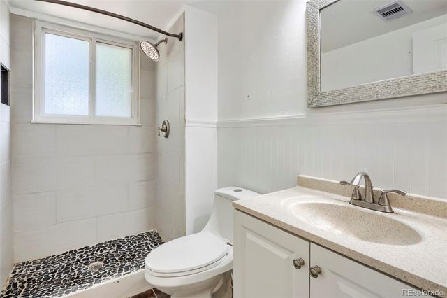 4646 S Mobile Way, Aurora, CO 80015