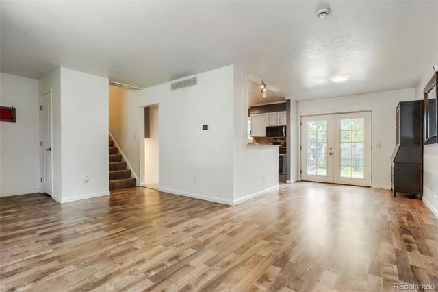 4646 S Mobile Way, Aurora, CO 80015