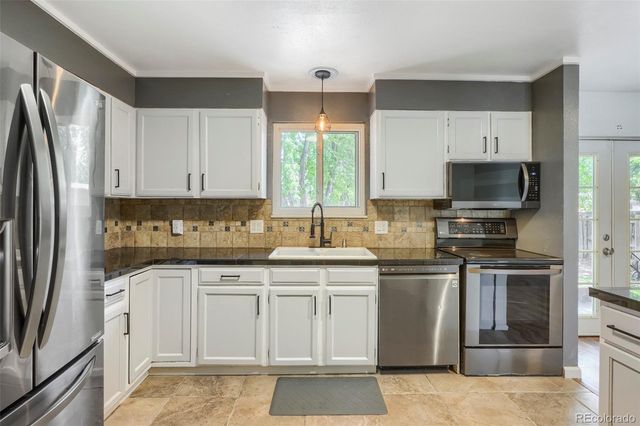 4646 S Mobile Way, Aurora, CO 80015
