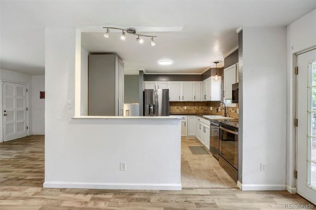 4646 S Mobile Way, Aurora, CO 80015