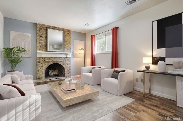 4646 S Mobile Way, Aurora, CO 80015