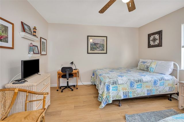 1500 Demere Road F6, St Simons Island, GA 31522