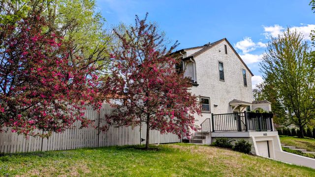 1400 E 54th Street, Minneapolis, MN 55417