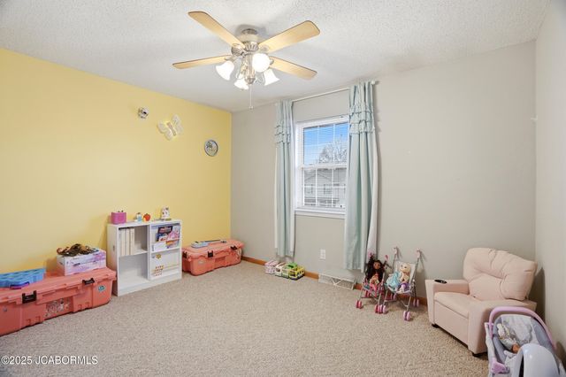 734 JAY OR DRIVE, Jefferson City, MO 65109