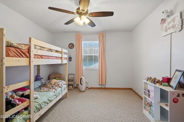 734 JAY OR DRIVE, Jefferson City, MO 65109