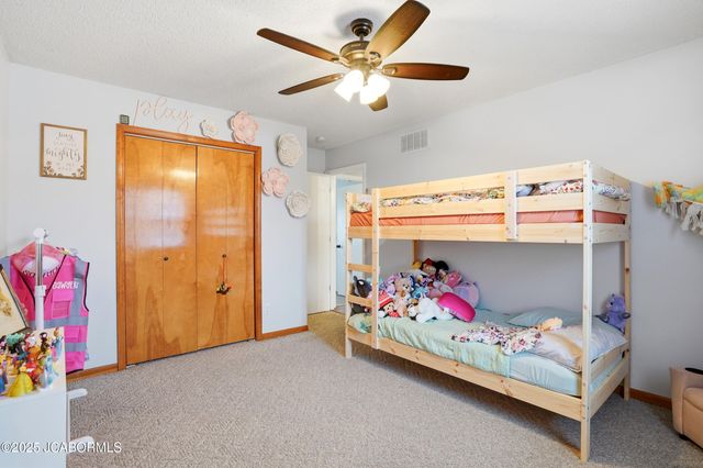 734 JAY OR DRIVE, Jefferson City, MO 65109