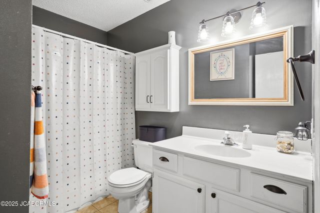 734 JAY OR DRIVE, Jefferson City, MO 65109