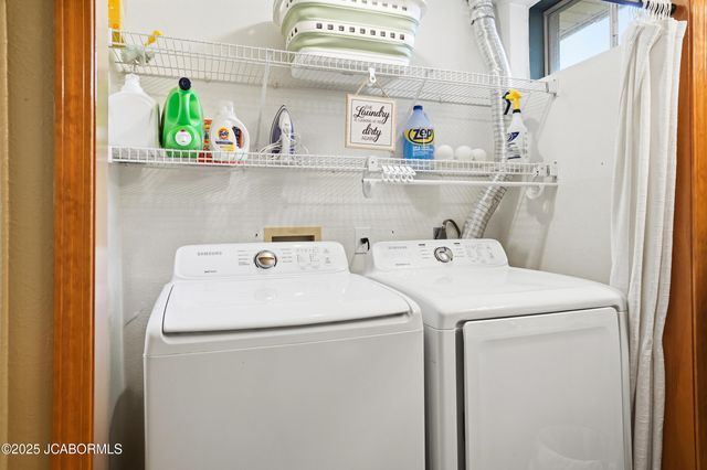 734 JAY OR DRIVE, Jefferson City, MO 65109