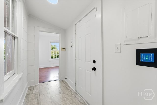 218 W Anderson Street Upper Unit, Savannah, GA 31401