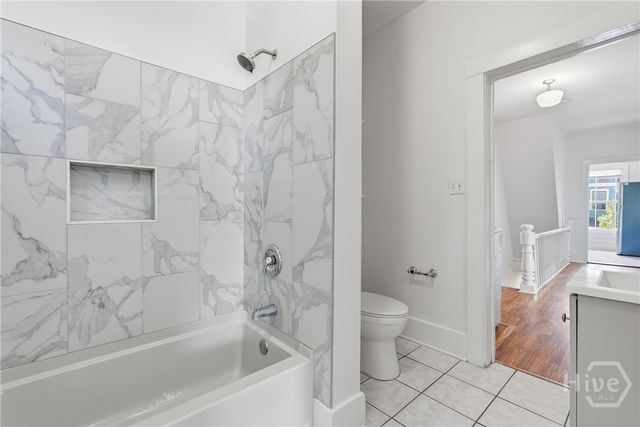 218 W Anderson Street Upper Unit, Savannah, GA 31401