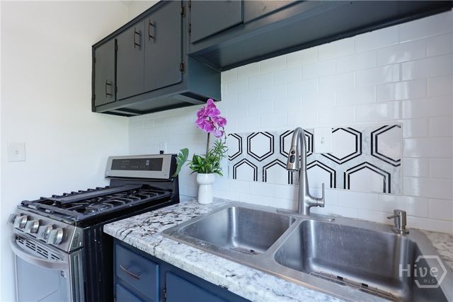 218 W Anderson Street Upper Unit, Savannah, GA 31401