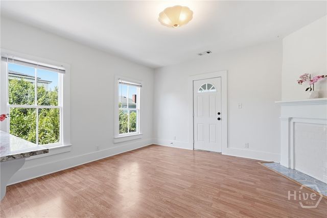 218 W Anderson Street Upper Unit, Savannah, GA 31401